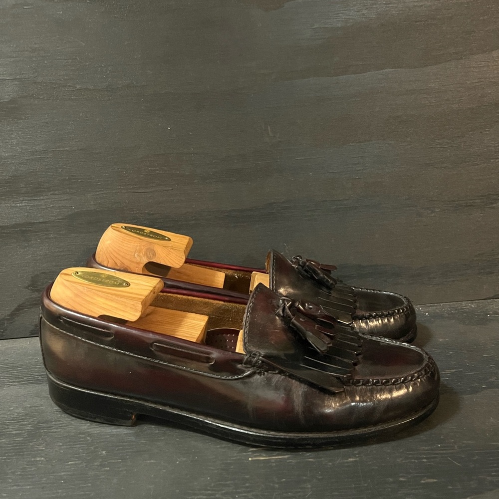 G.H. Bass Weejuns Tassels Men’s Size 9 Burgundy Leather Slip-On Loafers